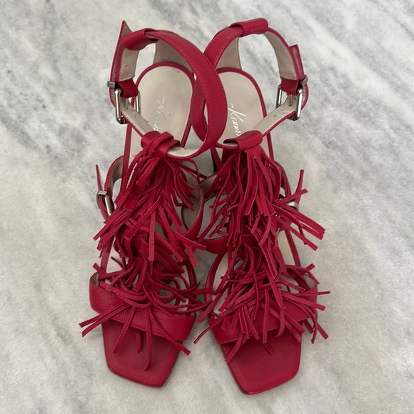 KENNETH COLE Heeled Fringed Sandals size 8.5 - Picture 1 of 4